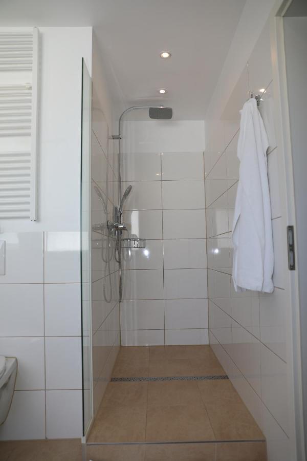 Hotel Weinlaube Κόμπλεντς Εξωτερικό φωτογραφία